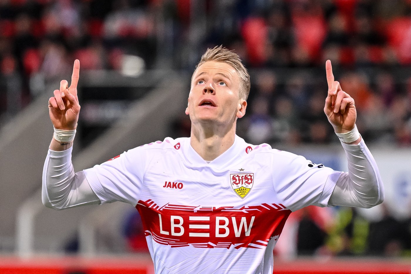 Stuttgart rescues 3-3 draw as Bundesliga relegation scrap impacts Champions League race | iNFOnews.ca Stuttgart rescues 3-3 draw as Bundesliga relegation scrap impacts Champions League race | iNFOnews.ca