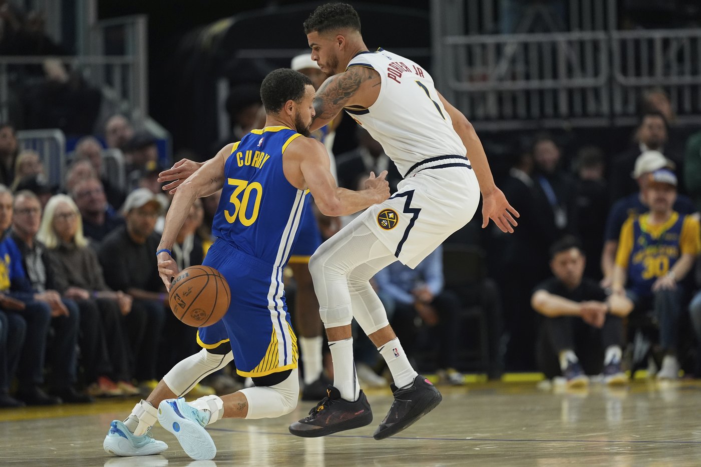 Aaron Gordon, Russell Westbrook lead undermanned Nuggets past Warriors 114-105 | iNFOnews.ca