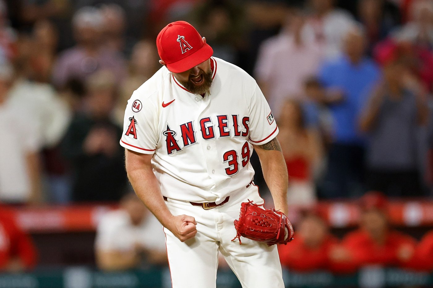 Guzman, Peraza and O'Hoppe deliver late in Angels' 5-2 win over Athletics | iNFOnews.ca Guzman, Peraza and O'Hoppe deliver late in Angels' 5-2 win over Athletics | iNFOnews.ca