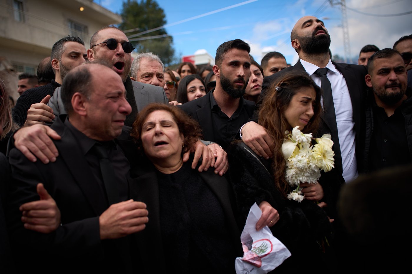 Lebanon buries a Christian official killed in an Israeli strike as anti-Hezbollah anger surges | iNFOnews.ca Lebanon buries a Christian official killed in an Israeli strike as anti-Hezbollah anger surges | iNFOnews.ca