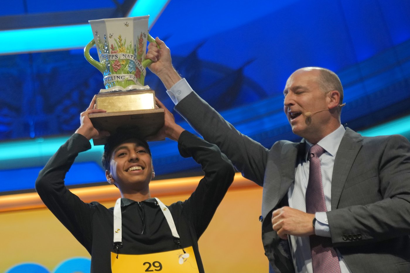 Photos of students competing for the Scripps National Spelling Bee trophy | iNFOnews.ca