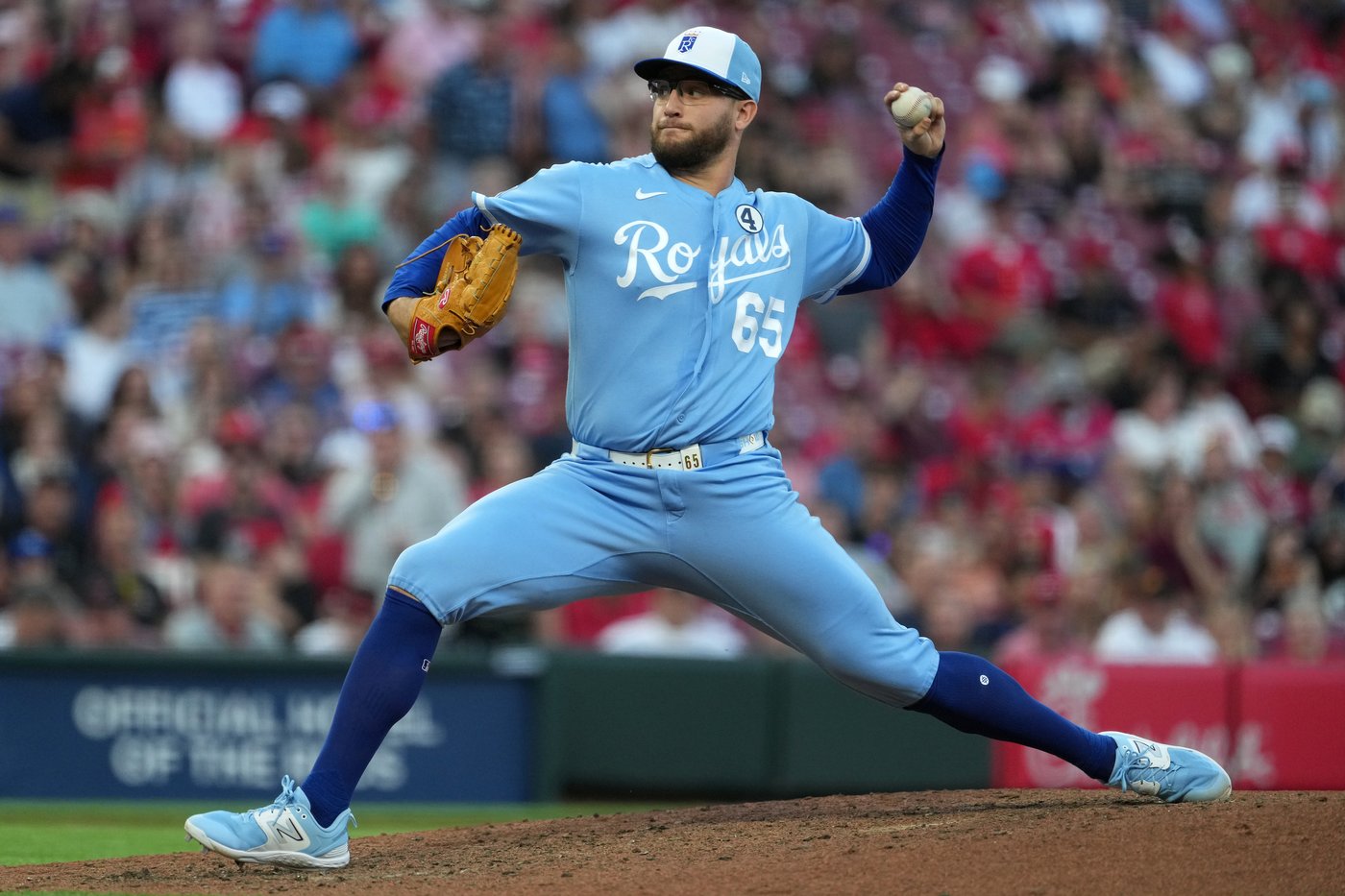 Blake Dunn's walk-off single in 10th lifts Reds past Royals 4-3 | iNFOnews.ca Blake Dunn's walk-off single in 10th lifts Reds past Royals 4-3 | iNFOnews.ca