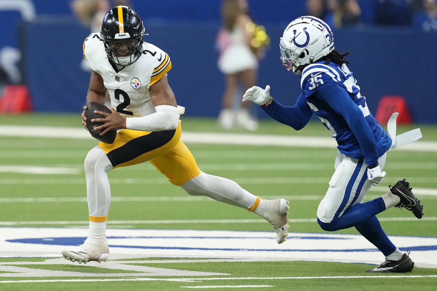 Russell Wilson's calf is improving but Justin Fields will start at QB when Pittsburgh hosts Dallas | iNFOnews.ca Russell Wilson's calf is improving but Justin Fields will start at QB when Pittsburgh hosts Dallas | iNFOnews.ca