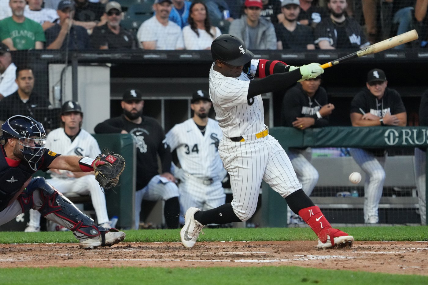 Davis Martin works 6 scoreless innings and White Sox move atop AL Central with 2-1 win over Braves | iNFOnews.ca Davis Martin works 6 scoreless innings and White Sox move atop AL Central with 2-1 win over Braves | iNFOnews.ca