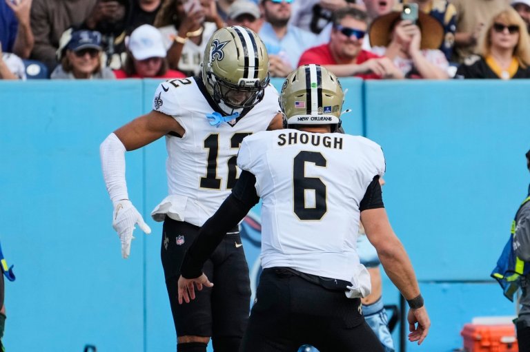 Tyler Shough rallies the Saints with a big second half to beat the Titans 34-26 | iNFOnews.ca