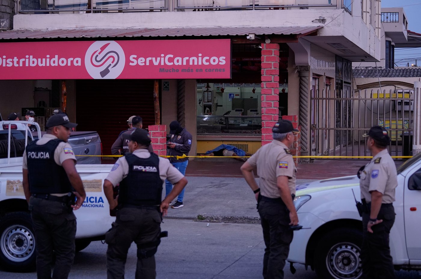 Ecuadorian police arrest 2 suspects in the armed attack that killed soccer player Pineida | iNFOnews.ca Ecuadorian police arrest 2 suspects in the armed attack that killed soccer player Pineida | iNFOnews.ca