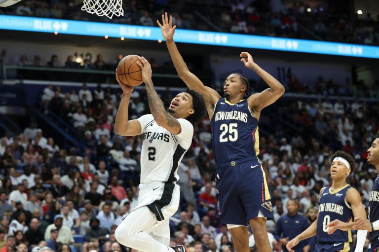 Spurs rookie guard Dylan Harper leaves game vs. Suns with calf injury | iNFOnews.ca
