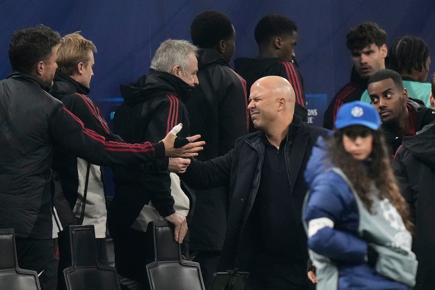 Liverpool fans make their stance clear in Salah vs. Slot saga | iNFOnews.ca