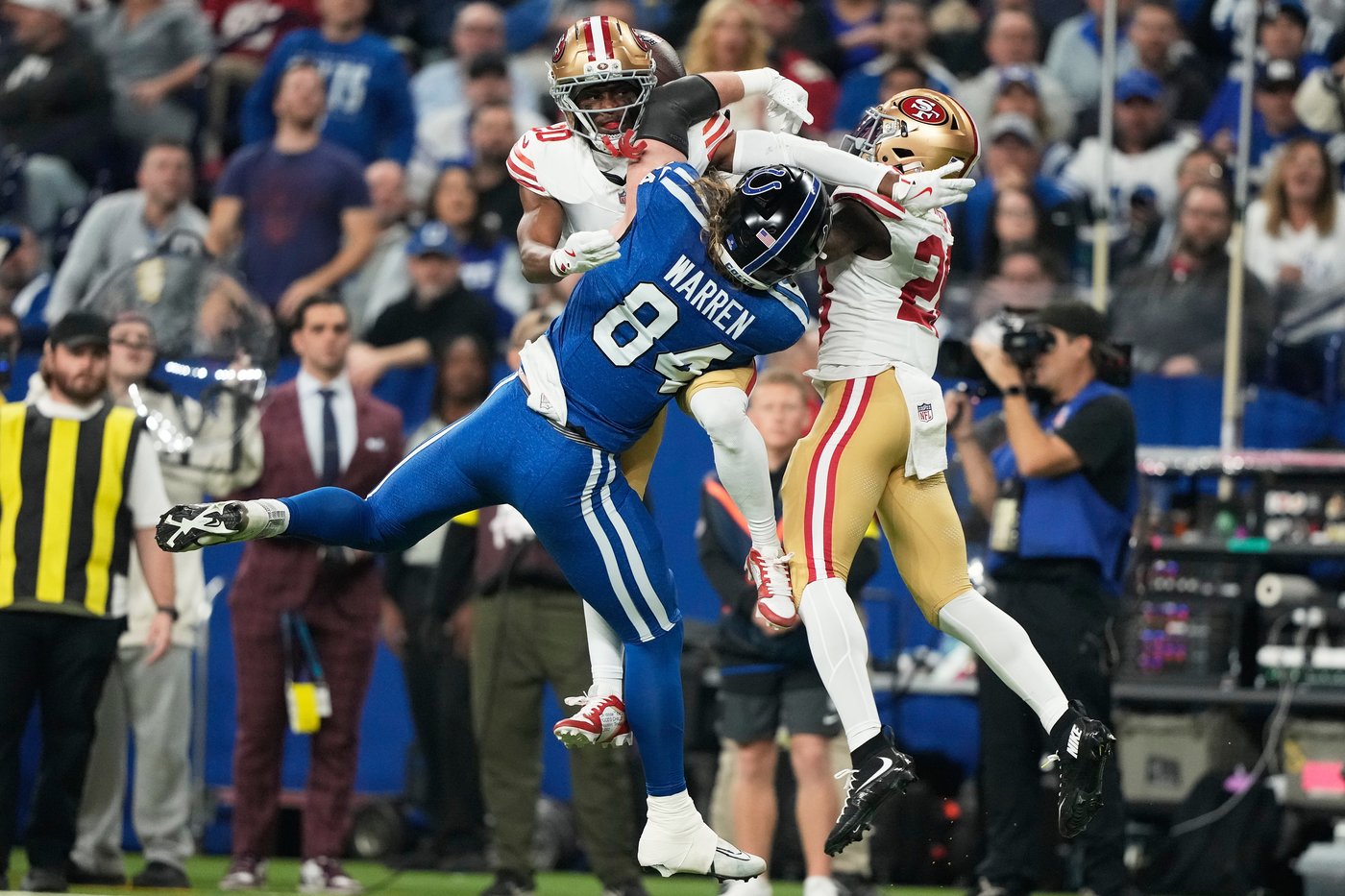Colts' late-season collapse puts them on cusp of missing playoffs | iNFOnews.ca