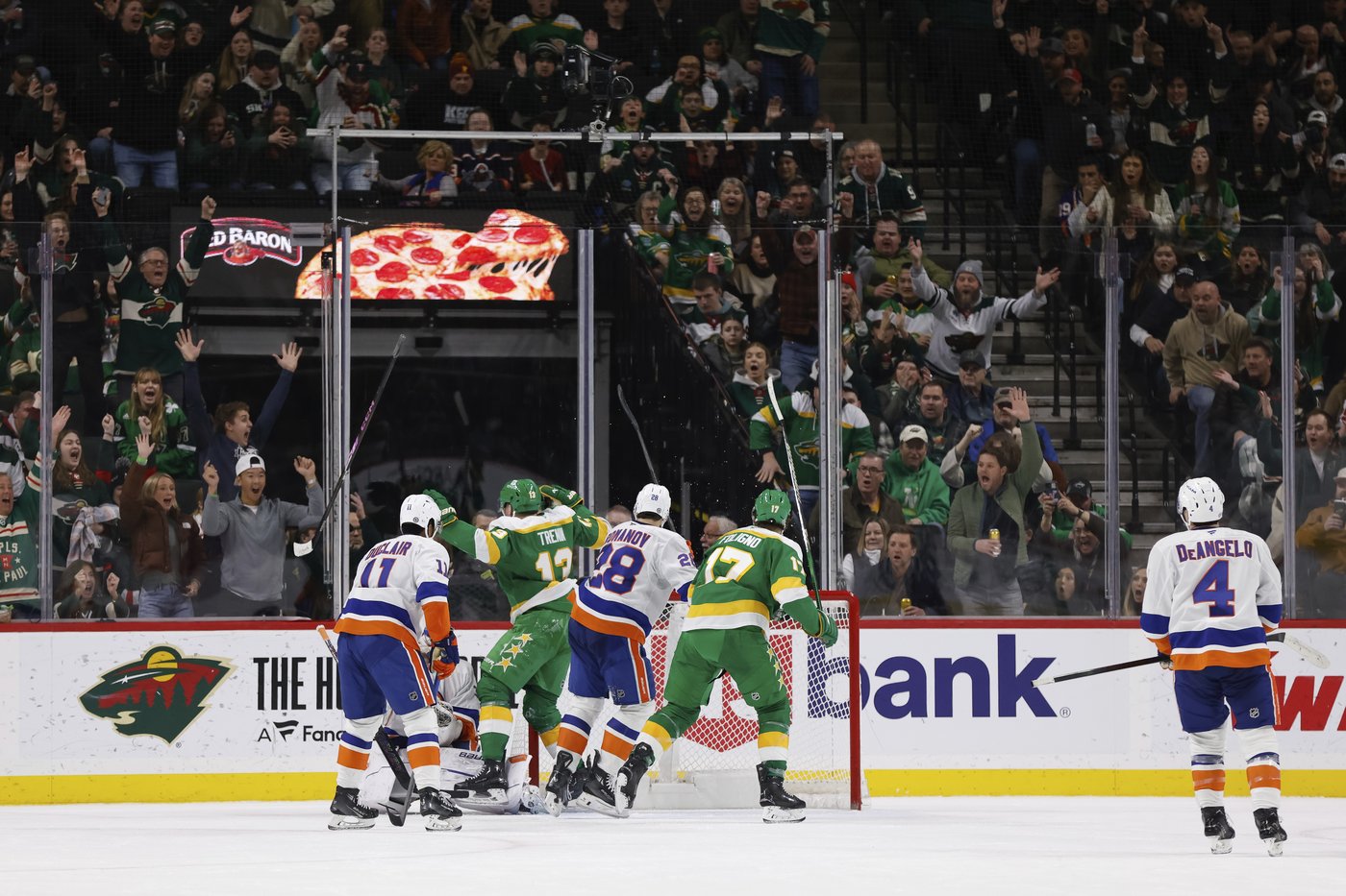 Boldy has 2 goals and assist as Wild score final 5 goals to beat Islanders 6-3 | iNFOnews.ca