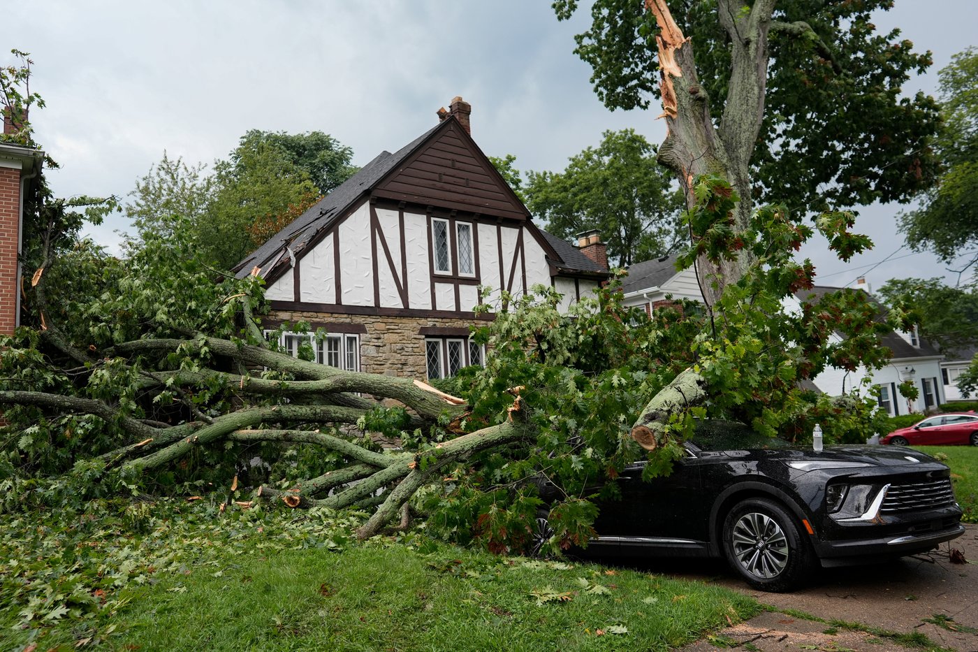 Deaths and damage reported as severe weather in the Midwest spawns tornadoes and flash flooding | iNwheels