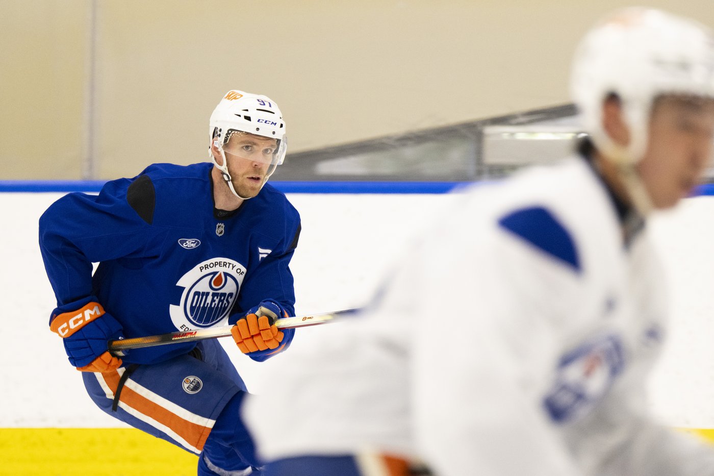'My feet hurt': Babcock, Oilers open camp with uptempo practices | iNFOnews.ca