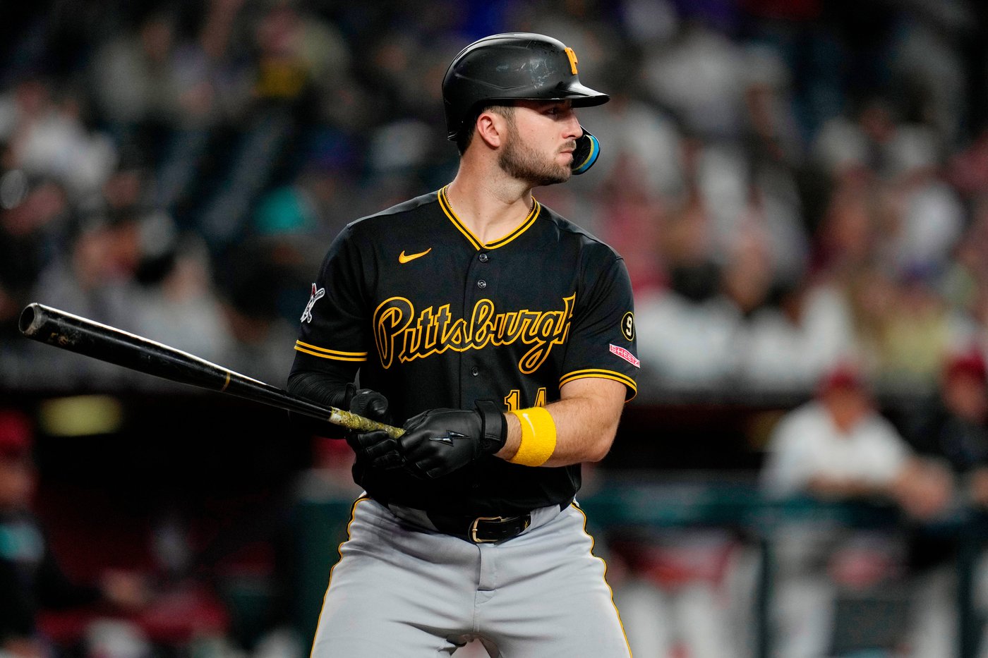 Braves acquire catcher Joey Bart from Pirates for pitcher Hunter Stratton | iNFOnews.ca