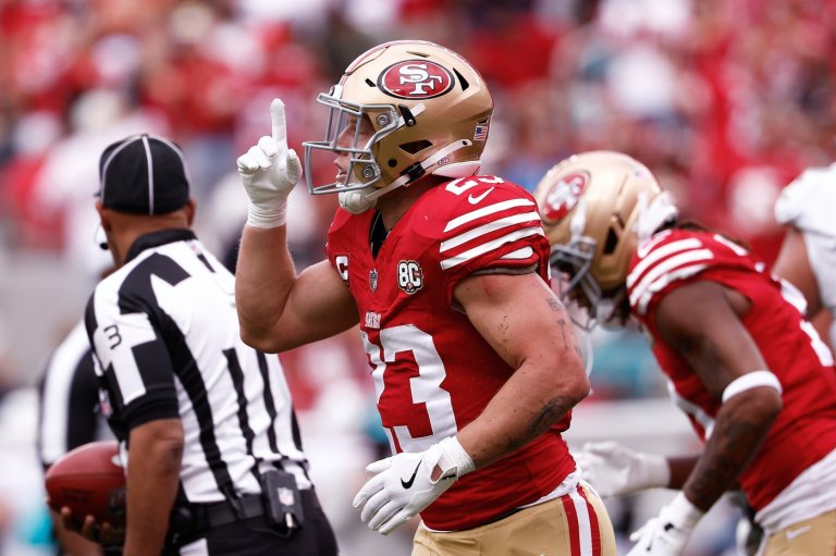 49ers score TDs on 1st 5 drives to beat the Dolphins 35-13 | iNFOnews.ca
