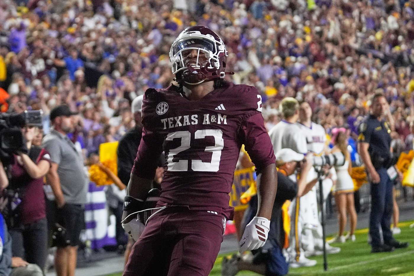 Ohio State gets top billing in opening College Football Playoff rankings; Indiana, Texas A&M next | iNFOnews.ca