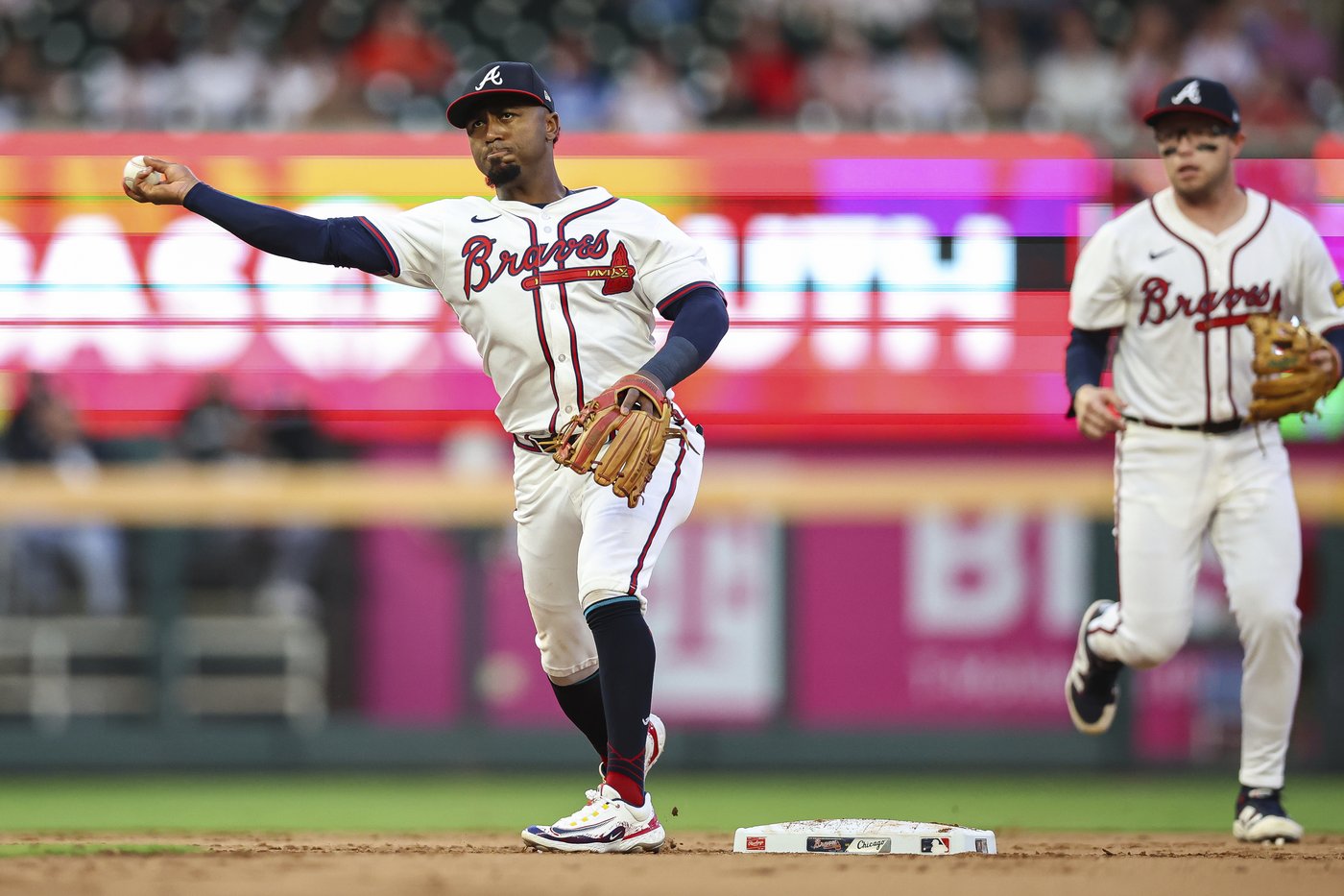 White Sox hammer struggling Strider in 13-9 win over Braves | iNFOnews.ca White Sox hammer struggling Strider in 13-9 win over Braves | iNFOnews.ca