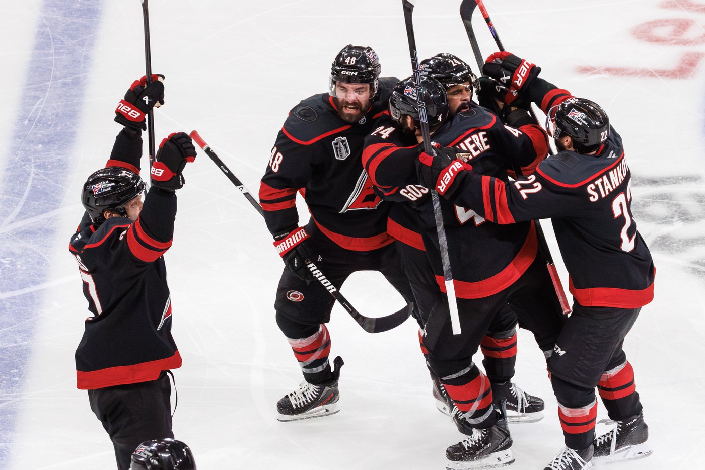 Hurricanes thriving in high-pressure playoff settings as Stanley Cup Final shifts West for Game 3 | iNFOnews.ca