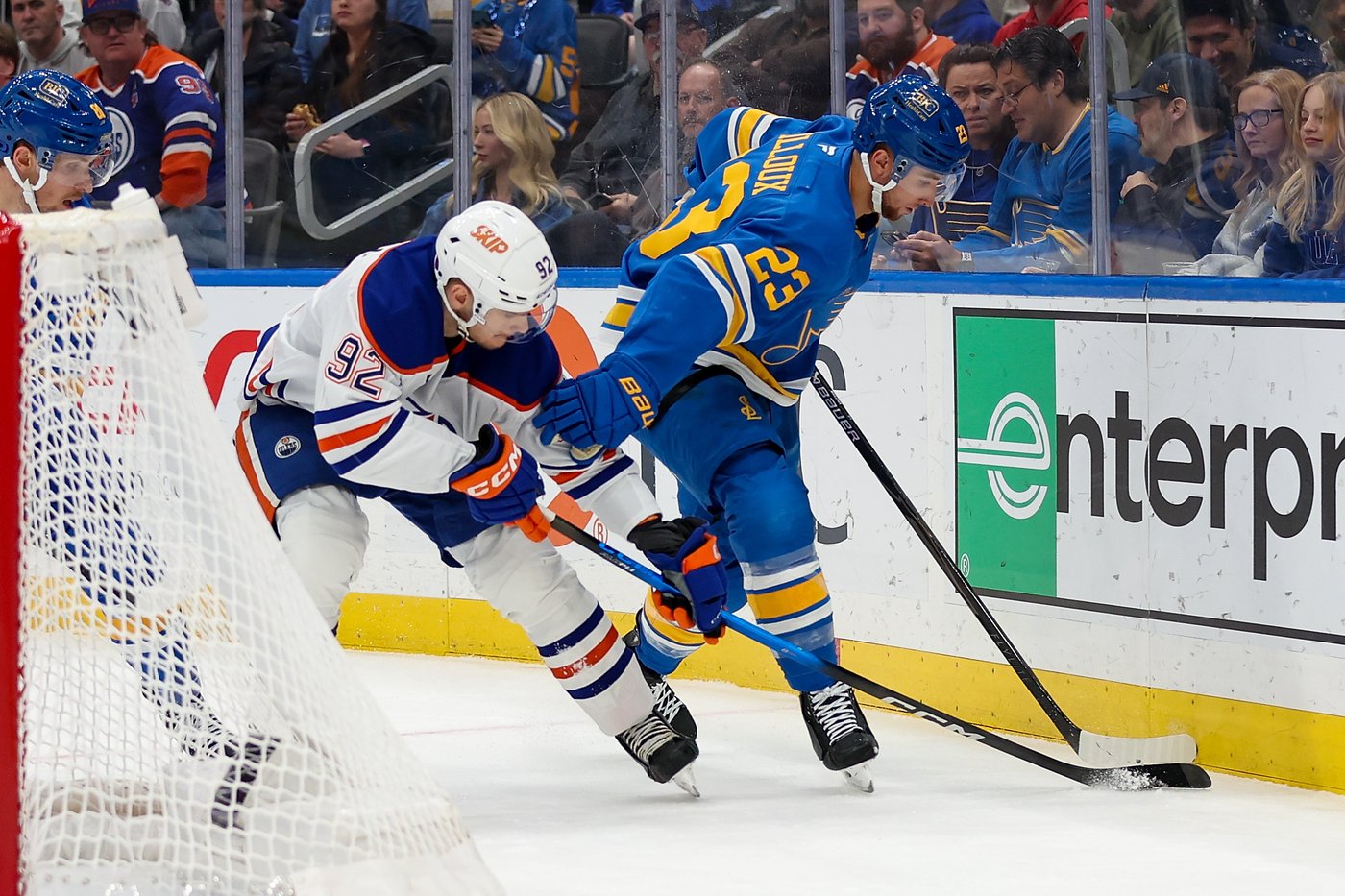 Robert Thomas scores with 9 seconds left in OT as the Blues beat the Oilers 3-2 | iNFOnews.ca