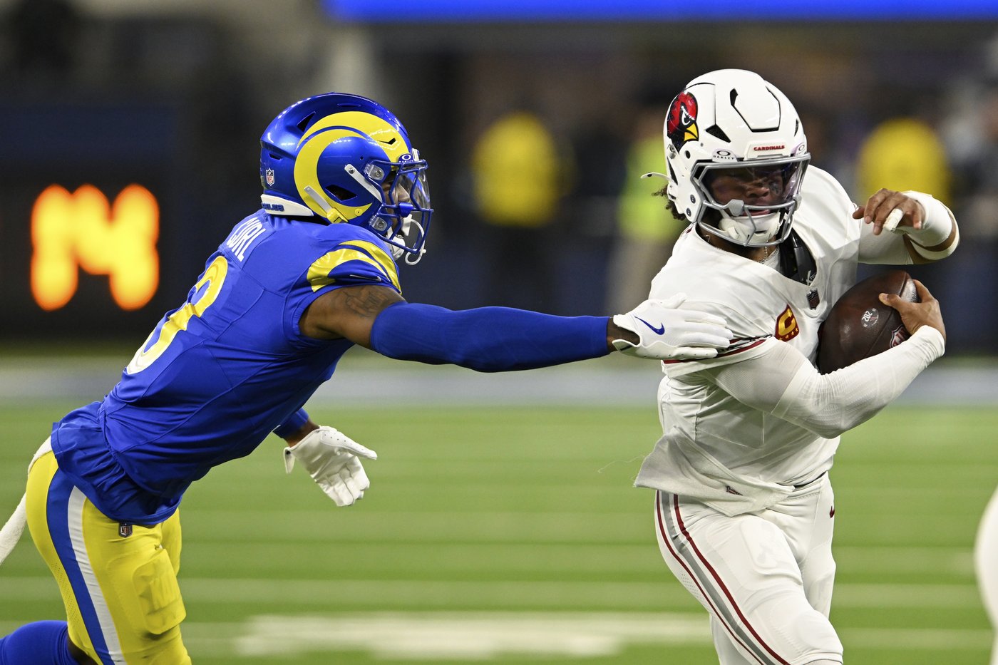 Ahkello Witherspoon makes last-minute interception to preserve Rams' 13-9 win over Arizona | iNFOnews.ca Ahkello Witherspoon makes last-minute interception to preserve Rams' 13-9 win over Arizona | iNFOnews.ca