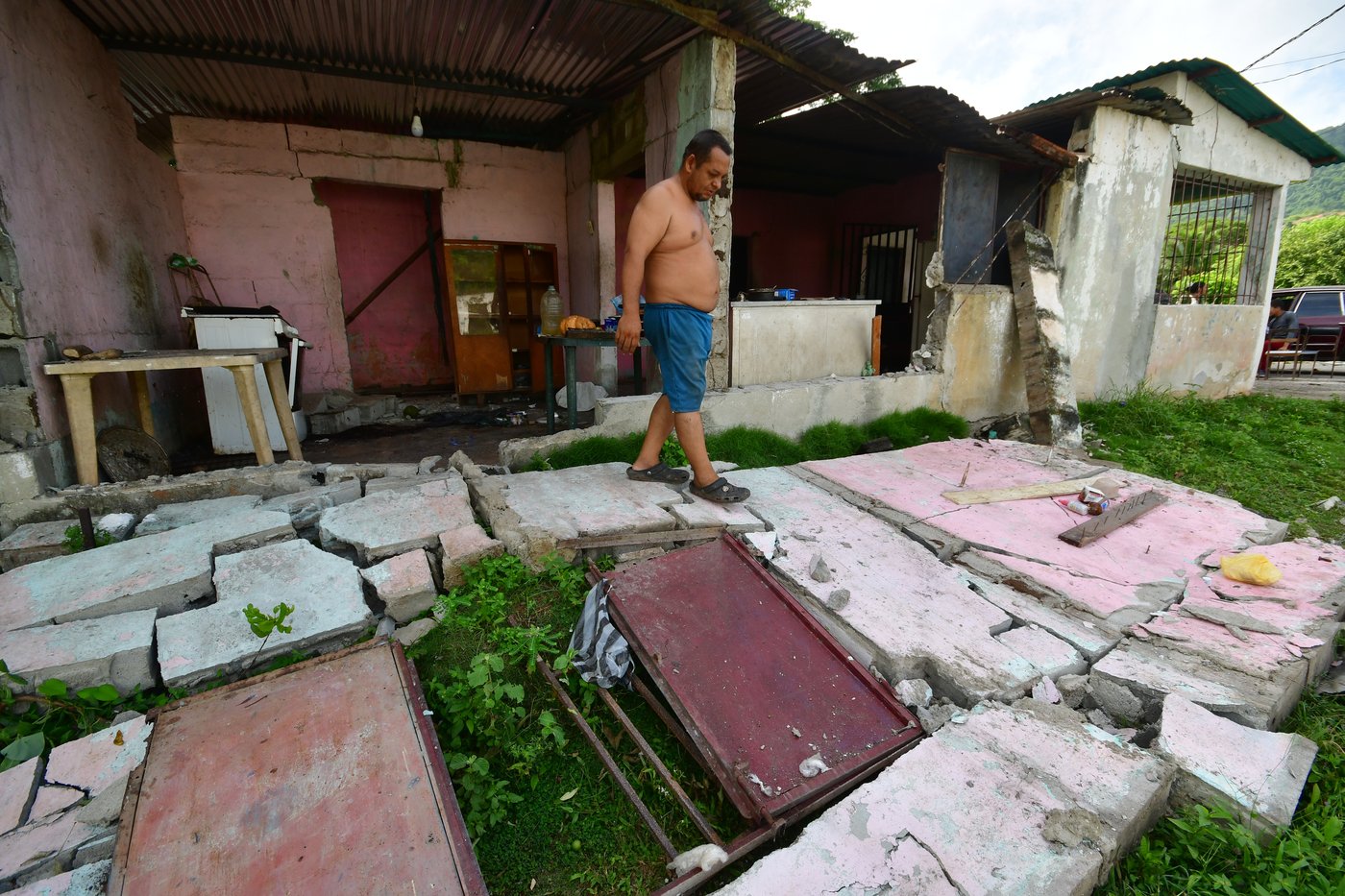 Venezuela health minister says around 235 people dead and 4,300 injured in catastrophic earthquakes | iNFOnews.ca Venezuela health minister says around 235 people dead and 4,300 injured in catastrophic earthquakes | iNFOnews.ca