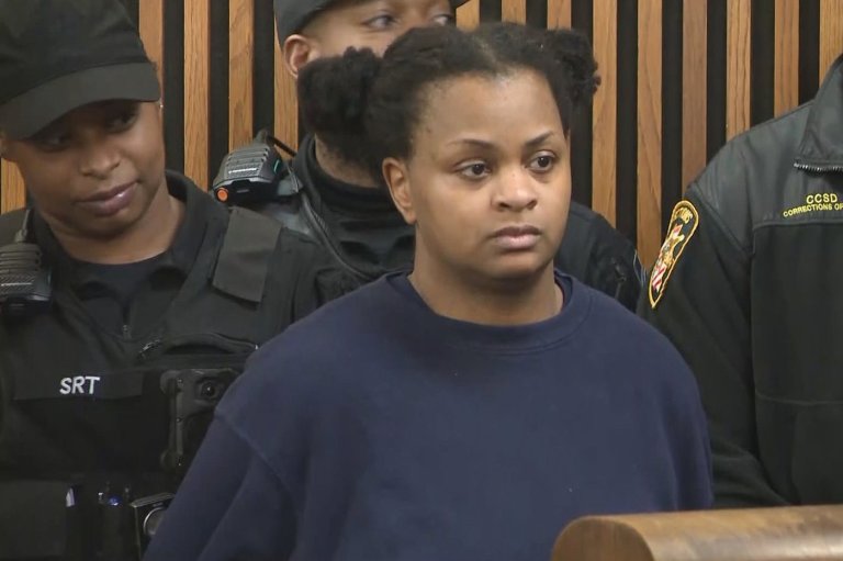 Bail set at $2M for Cleveland woman accused of killing her 2 daughters | iNFOnews.ca