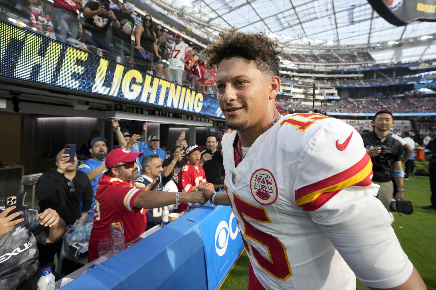 Chiefs keep winning even as they lose star players, with knee injury to Rashee Rice only the latest | iNFOnews.ca