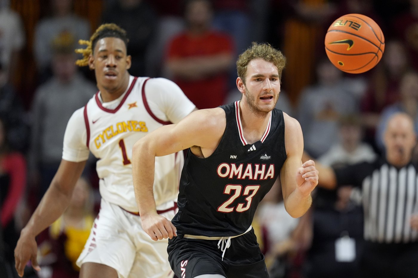 Keshon Gilbert scores 16 points to help lead No. 3 Iowa State past Omaha 83-51 | iNFOnews.ca