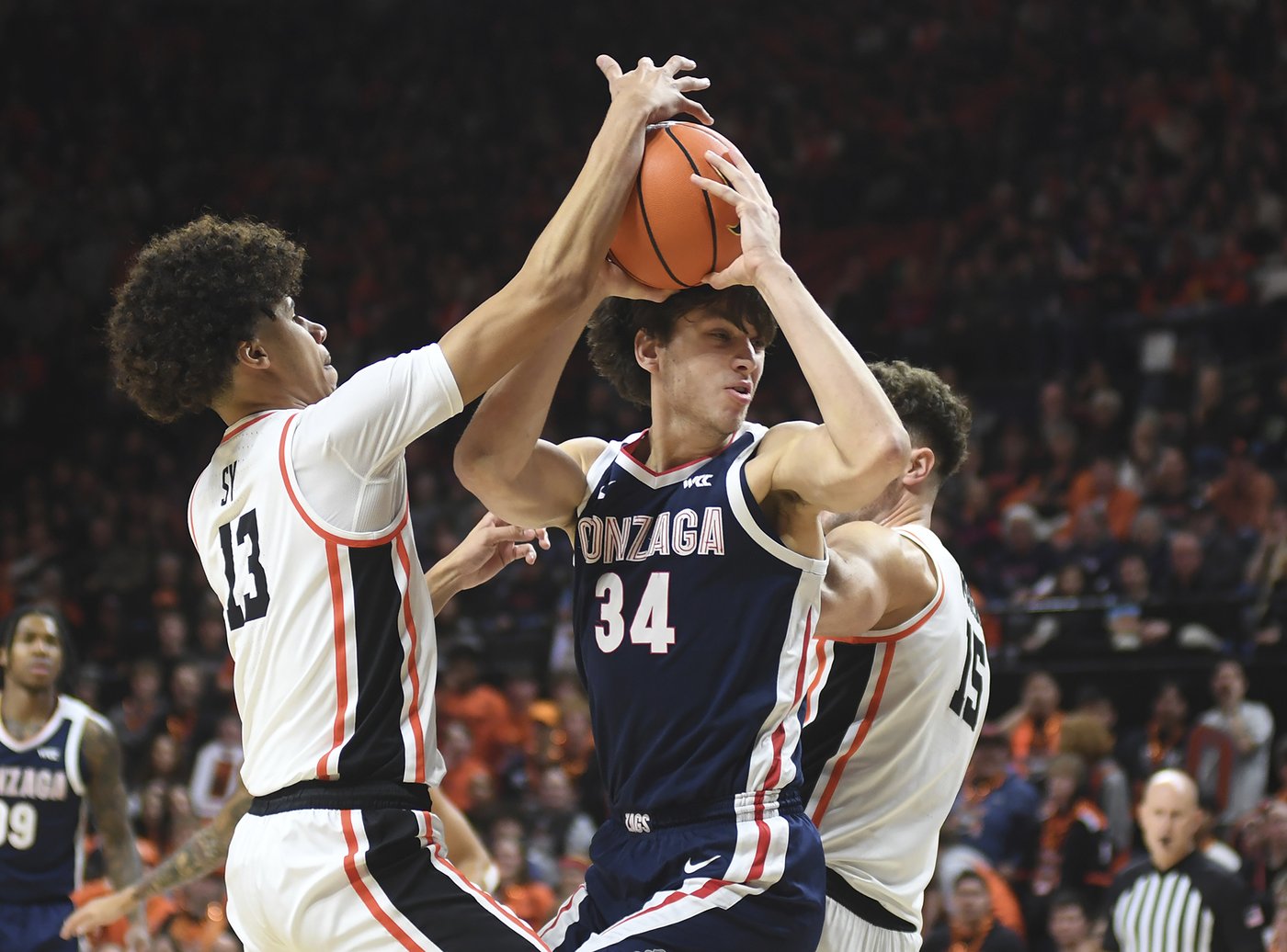 Oregon State outlasts No. 16 Gonzaga 97-89 in overtime | iNFOnews.ca Oregon State outlasts No. 16 Gonzaga 97-89 in overtime | iNFOnews.ca