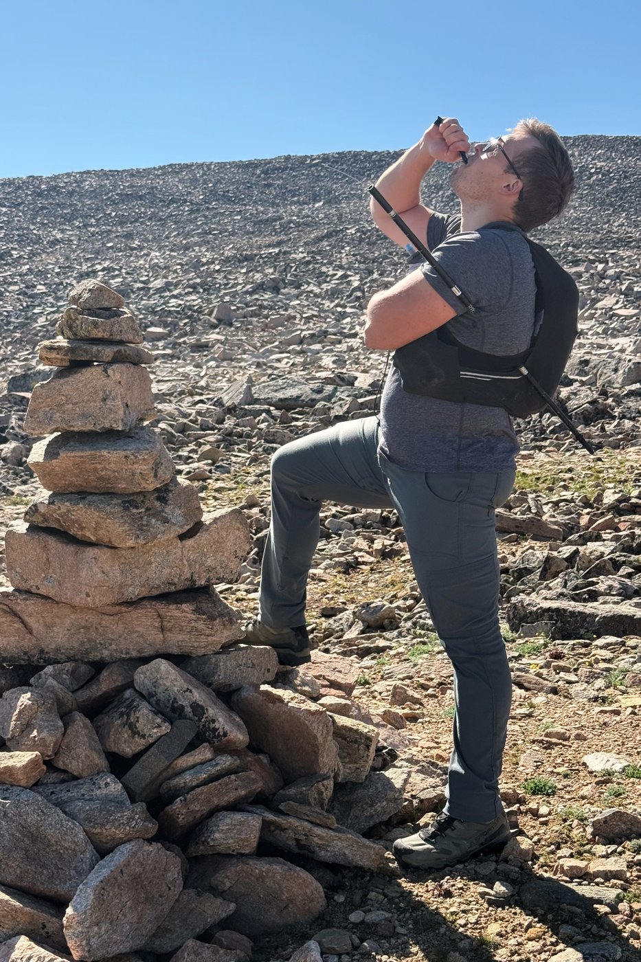 Montana man hikes out of the mountains to get help after he was impaled by a trekking pole | iNFOnews.ca Montana man hikes out of the mountains to get help after he was impaled by a trekking pole | iNFOnews.ca
