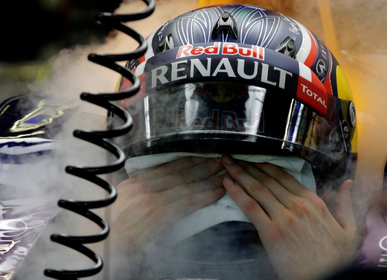 'Heat hazard' at Singapore GP means F1 drivers will carry cooling equipment | iNFOnews.ca