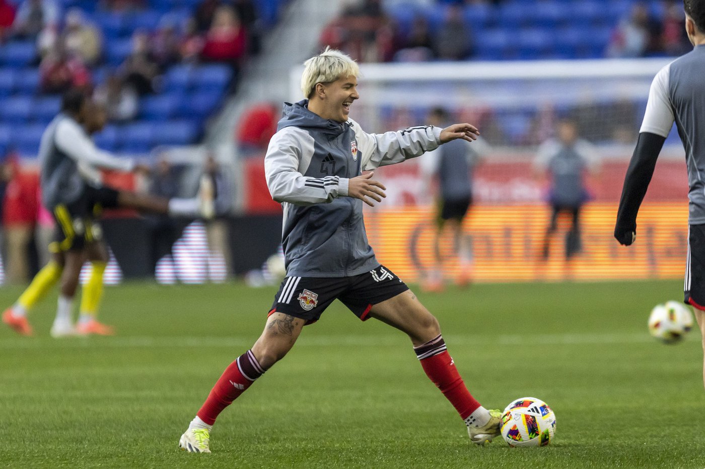 Daniel Edelman, Carlos Coronel help Red Bulls win shootout, finish sweep of defending champion Crew | iNFOnews.ca