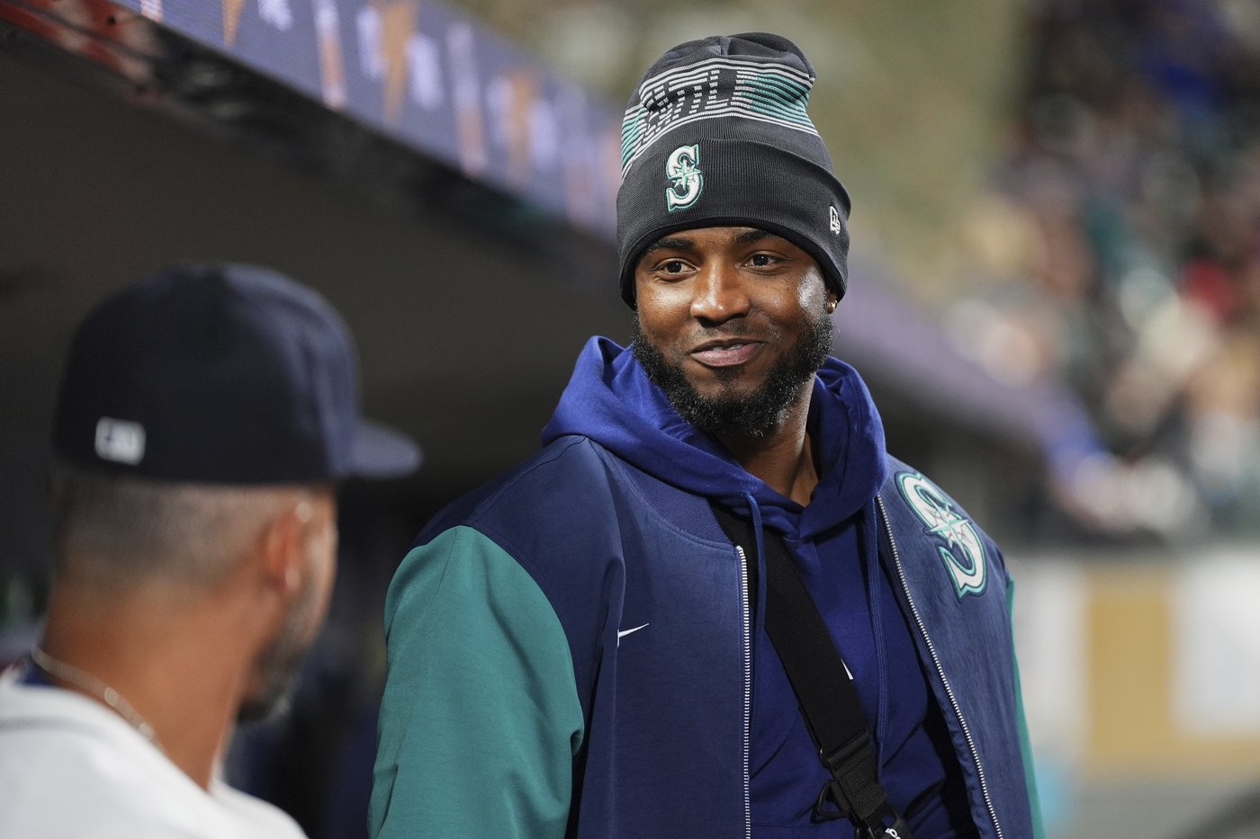 Mariners' Victor Robles will miss at least 12 weeks with a dislocated left shoulder | iNFOnews.ca Mariners' Victor Robles will miss at least 12 weeks with a dislocated left shoulder | iNFOnews.ca
