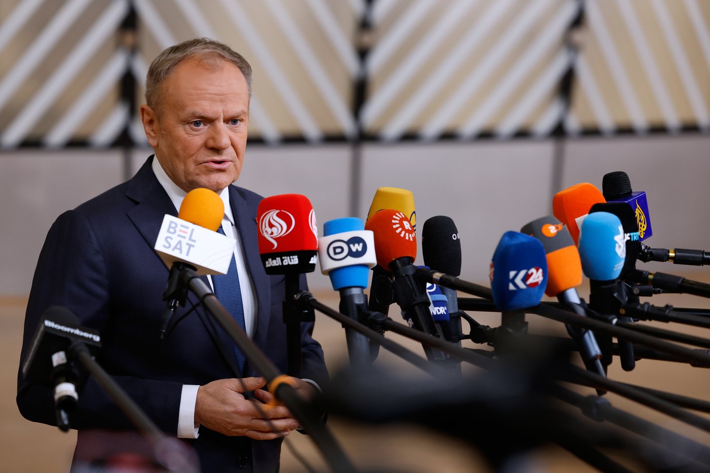 Poland's Tusk vows to use EU defense loans despite president's veto | iNFOnews.ca