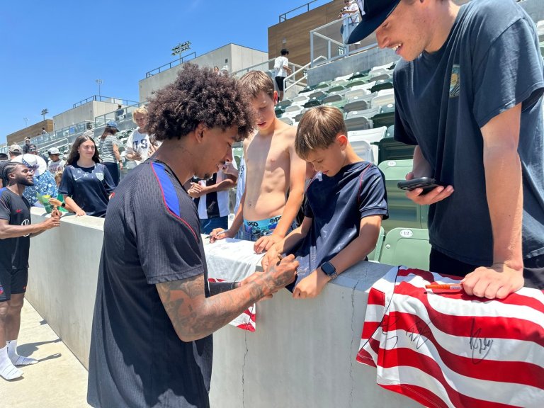 US team settles into World Cup training base with optimism and gratitude for fan support | iNFOnews.ca