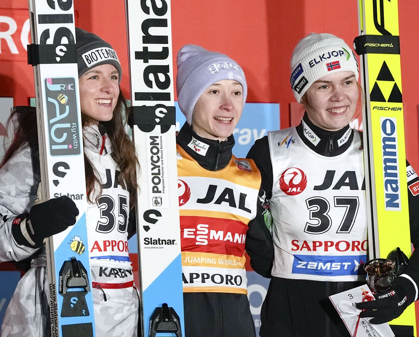 Canada's Abigail Strate earns silver at ski jumping World Cup as Olympics approach | iNFOnews.ca