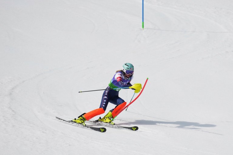 Visually impaired skier racer Meg Gustafson chases Paralympic medals with her brother as guide | iNFOnews.ca