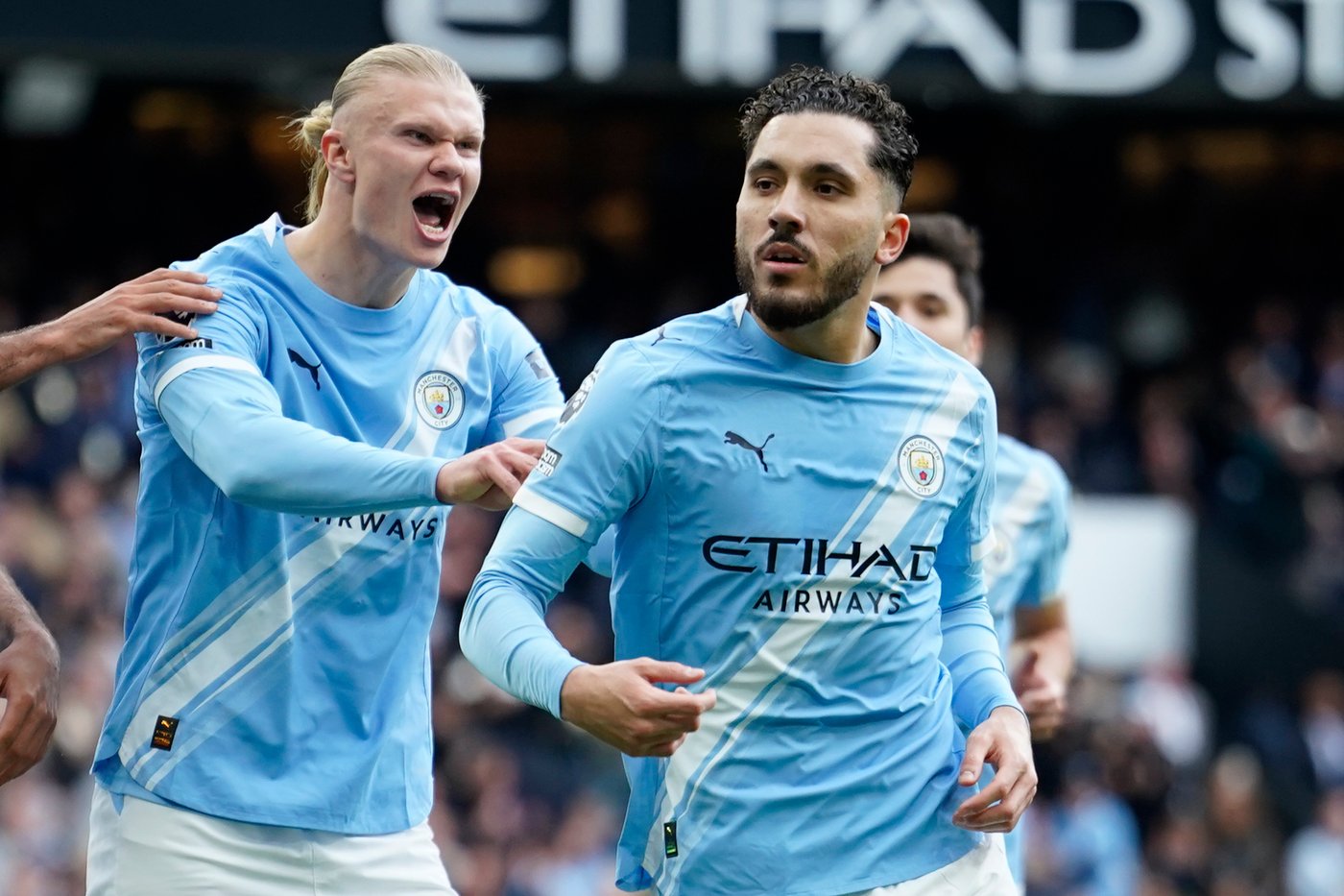 New favorite? Man City beats Arsenal 2-1 for huge swing in Premier League title race | iNFOnews.ca New favorite? Man City beats Arsenal 2-1 for huge swing in Premier League title race | iNFOnews.ca