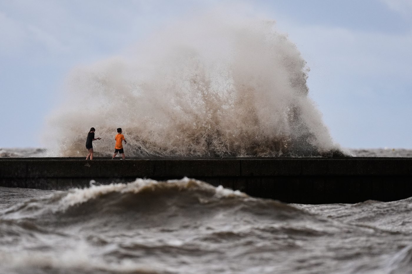 Tropical Storm Bertha makes landfall on southern Louisiana with threatening winds | iNFOnews.ca