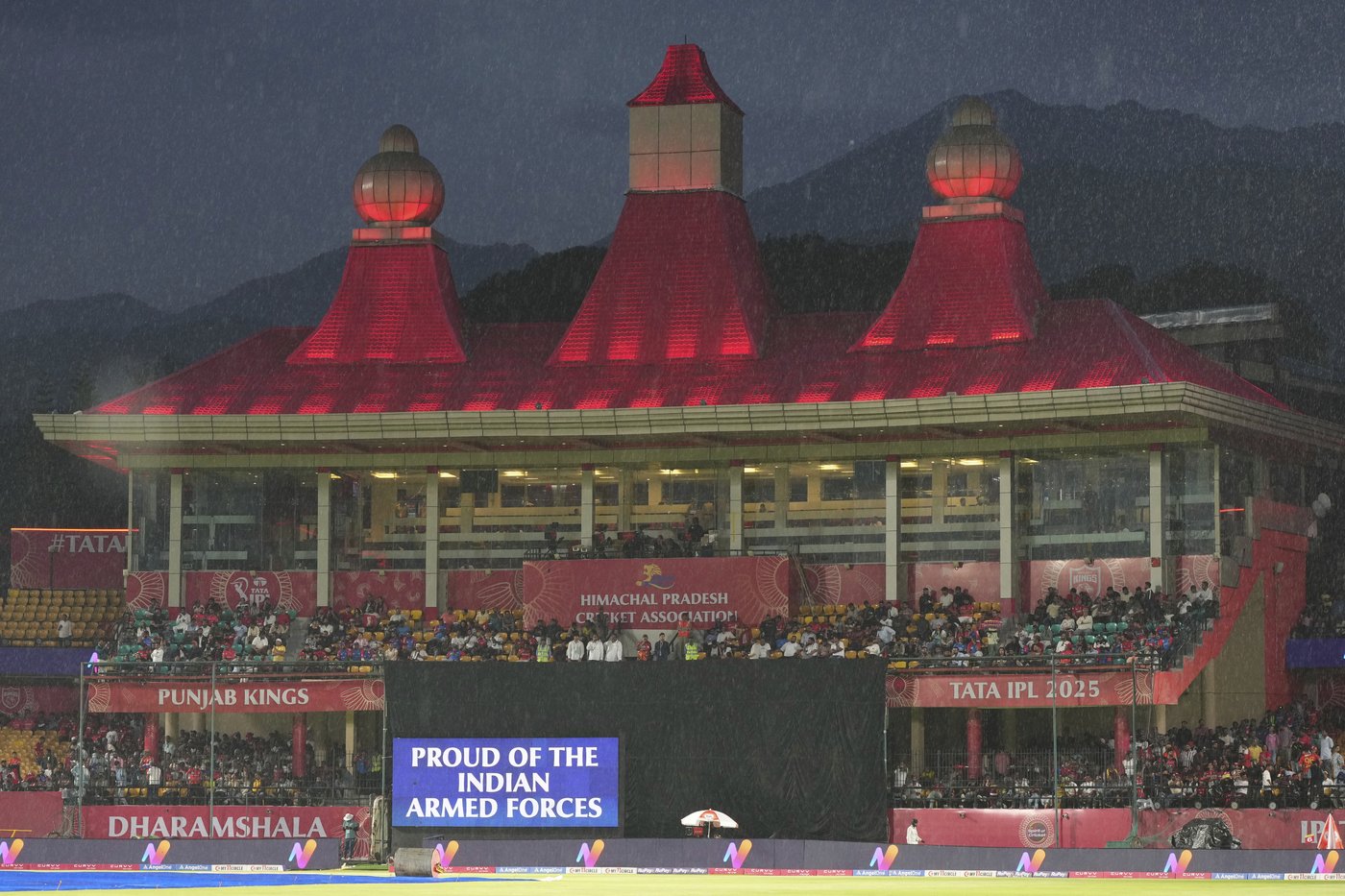 Punjab-Mumbai IPL game shifted to Ahmedabad because of India-Pakistan tensions | iNFOnews.ca