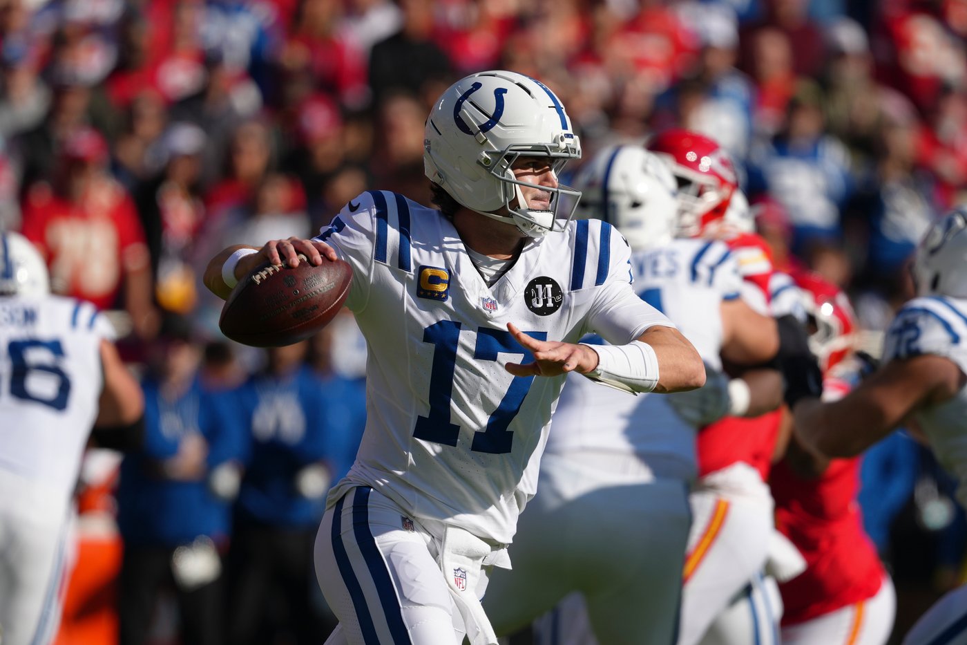 Texans defense poses next big obstacle as Colts try to solve recent offensive struggles | iNFOnews.ca