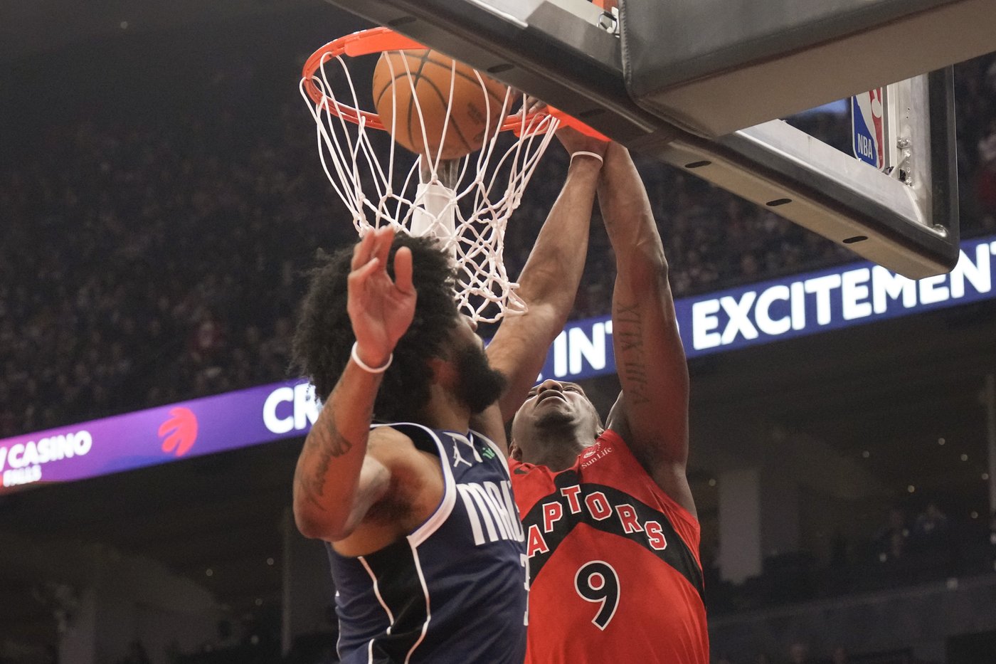 RJ Barrett's season-high 31 points leads Raptors past Mavericks 122-92 | iNFOnews.ca RJ Barrett's season-high 31 points leads Raptors past Mavericks 122-92 | iNFOnews.ca