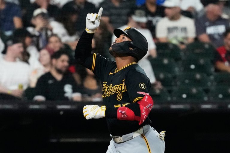 Valdez homers and the Pirates use 8 pitchers in a 4-2 win over the White Sox | iNFOnews.ca