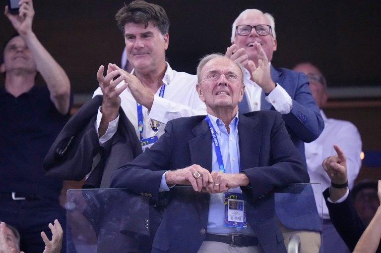 Dick Gould, who won 17 NCAA championships at Stanford, celebrated at the US Open | iNFOnews.ca