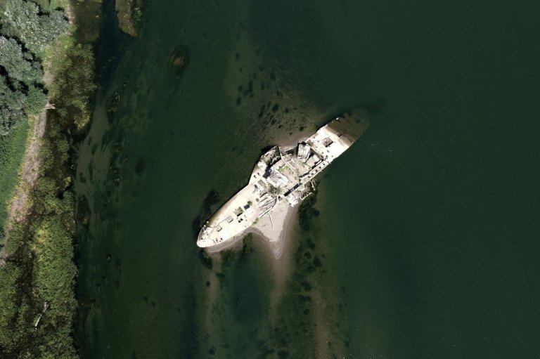 A historic boat emerges in Serbia as Europe's rivers run dry from drought and heat | iNFOnews.ca