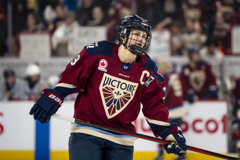 CP NewsAlert: Victoire captain Marie-Philip Poulin to undergo surgery in late July | iNFOnews.ca