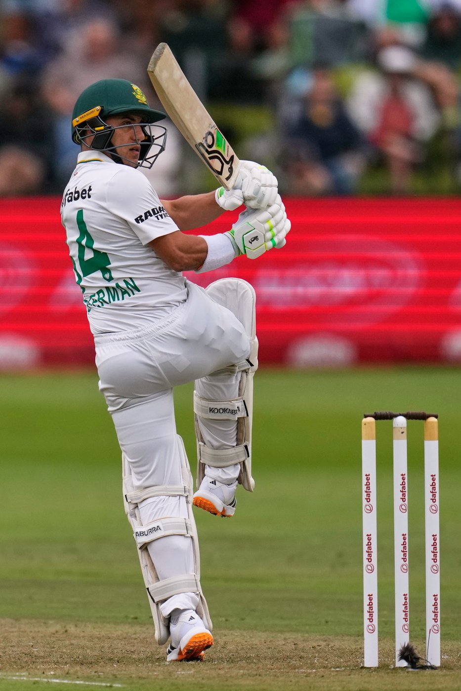 South Africa 20-2 against Australia at stumps as rain spoils day 1 of 2nd cricket test | iNFOnews.ca South Africa 20-2 against Australia at stumps as rain spoils day 1 of 2nd cricket test | iNFOnews.ca