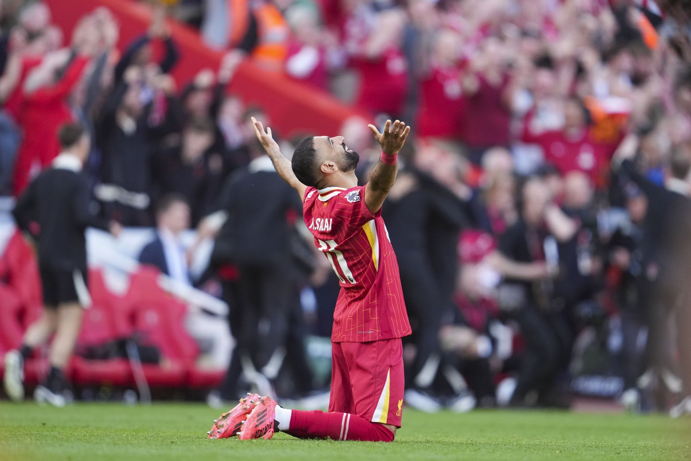 PHOTO COLLECTION: Liverpool Clinch Premier League Title | iNFOnews.ca