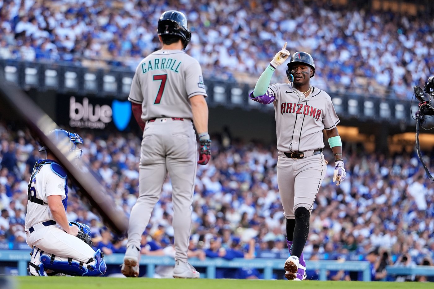 Andy Pages’ 3-run shot sparks Dodgers’ 8-2 comeback win over the Diamondbacks in season opener | iNFOnews.ca