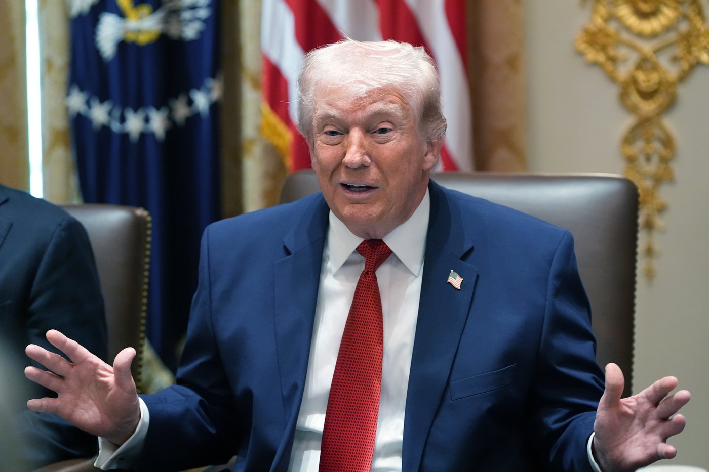 After markets rattle, Trump once again punts on following through with threat on Iran power plants | iNFOnews.ca