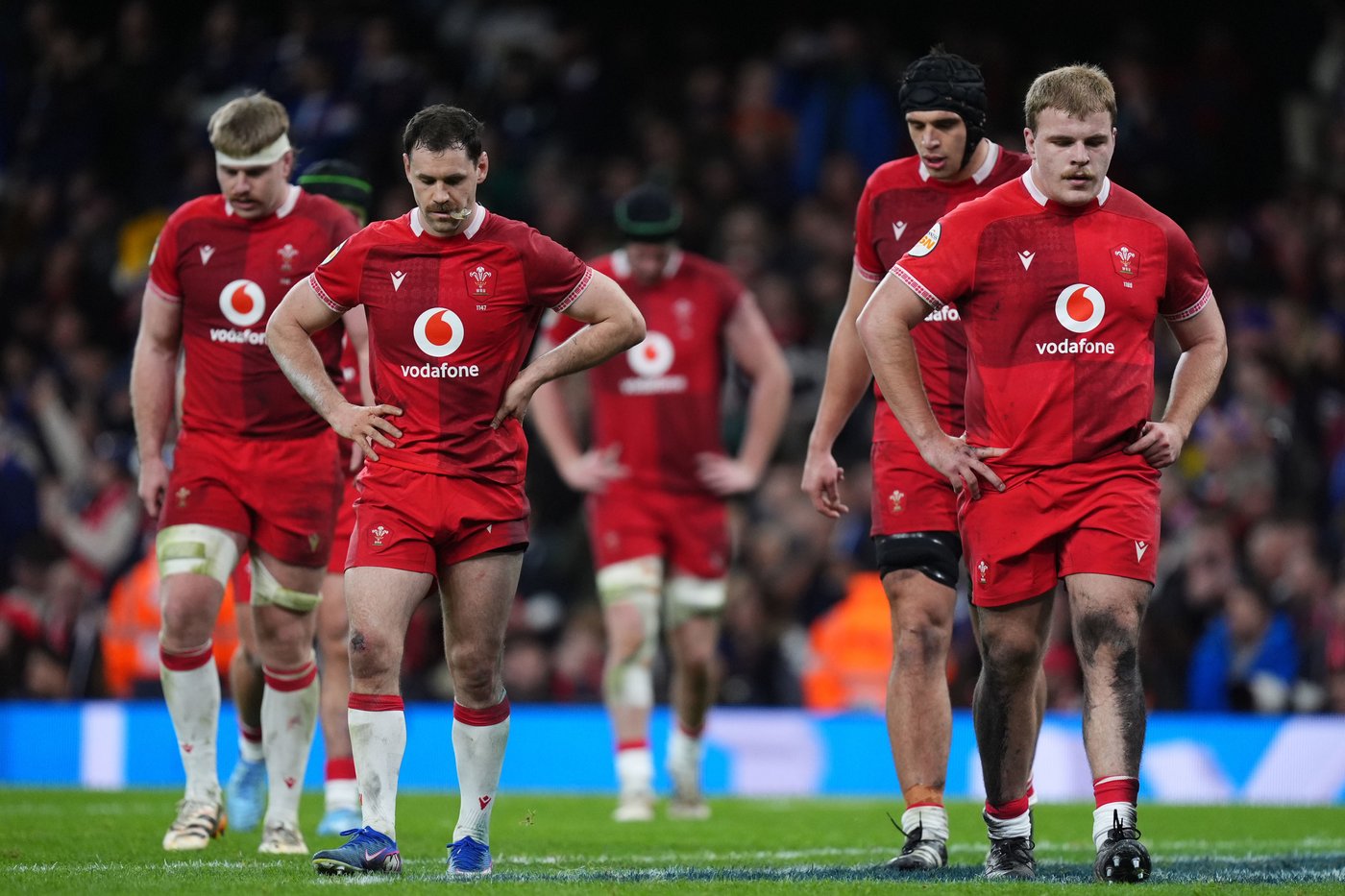 France tears apart Wales with eight tries and is only unbeaten Six Nations team | iNFOnews.ca